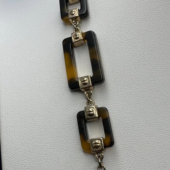 Ralph Lauren Tortoise and Silver Chain Necklace - Picture 10 of 14